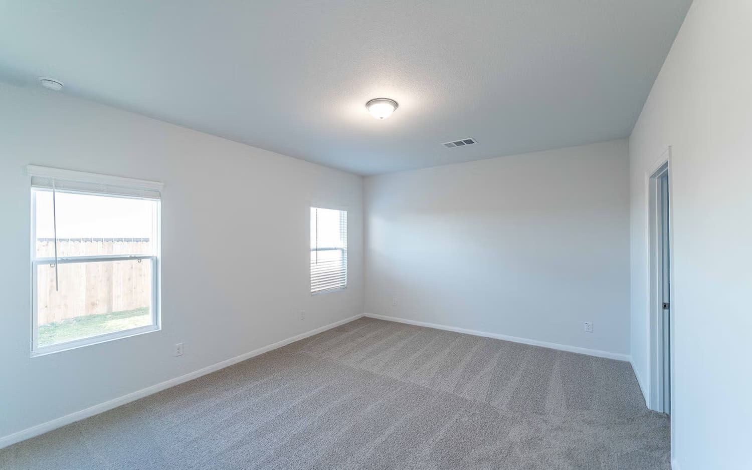 Sabine gallery image 4