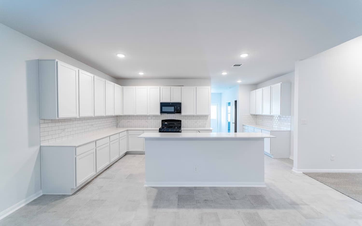 Sabine gallery image 10