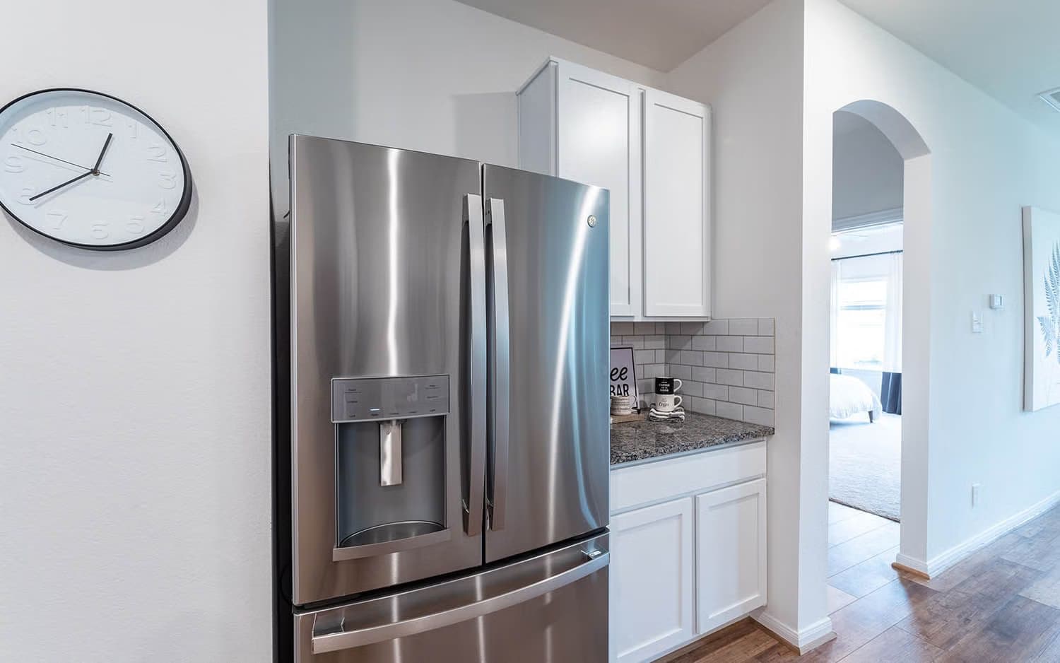 Ash gallery image 31