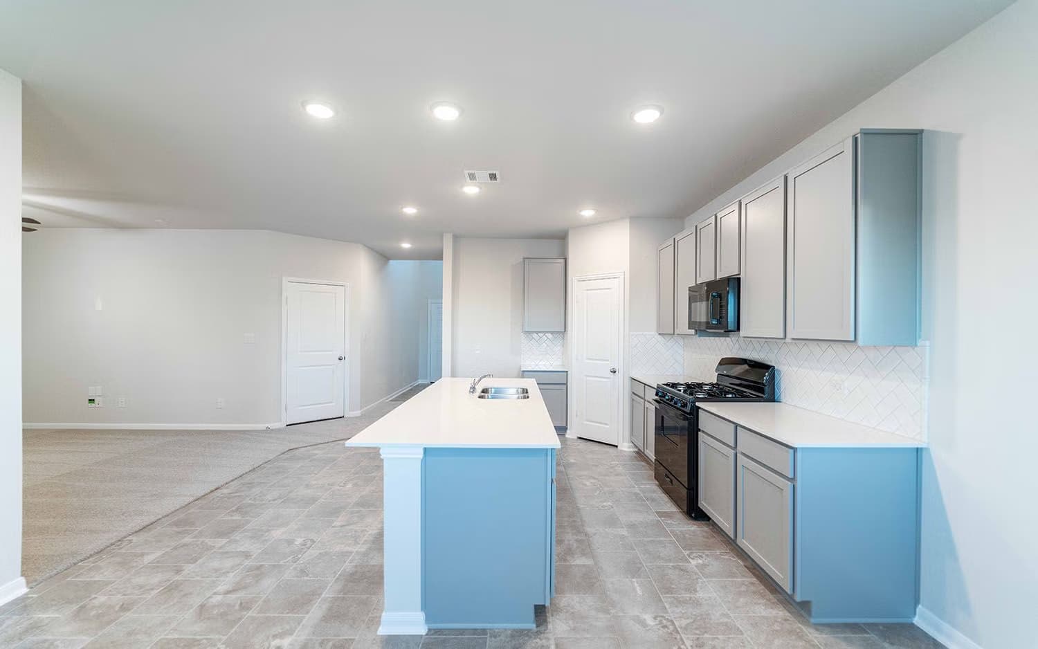 Lavaca gallery image 3