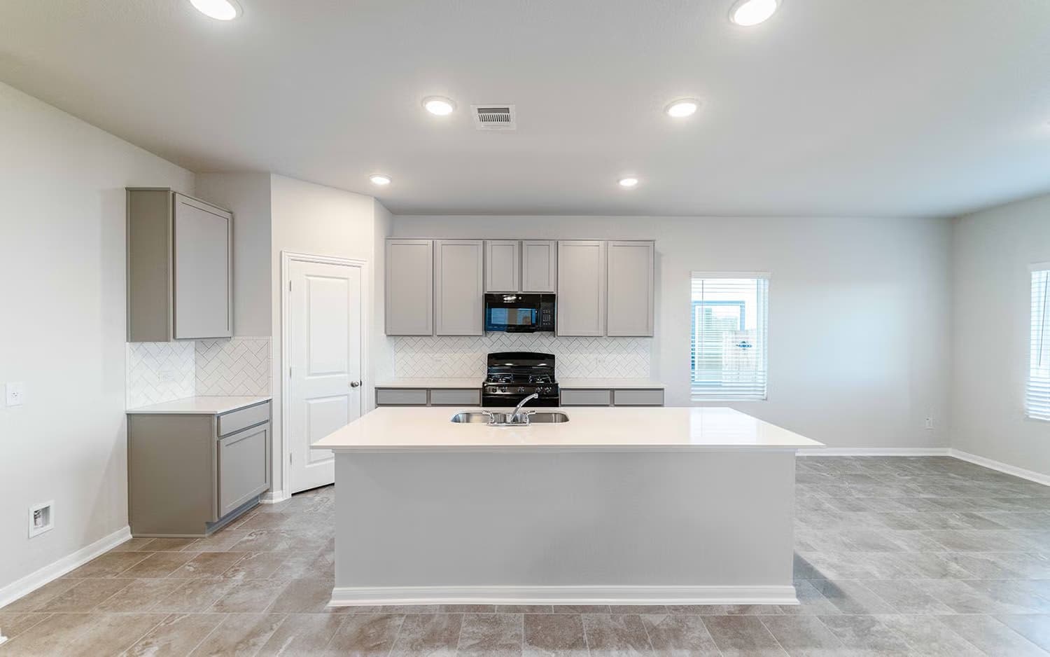 Lavaca gallery image 4