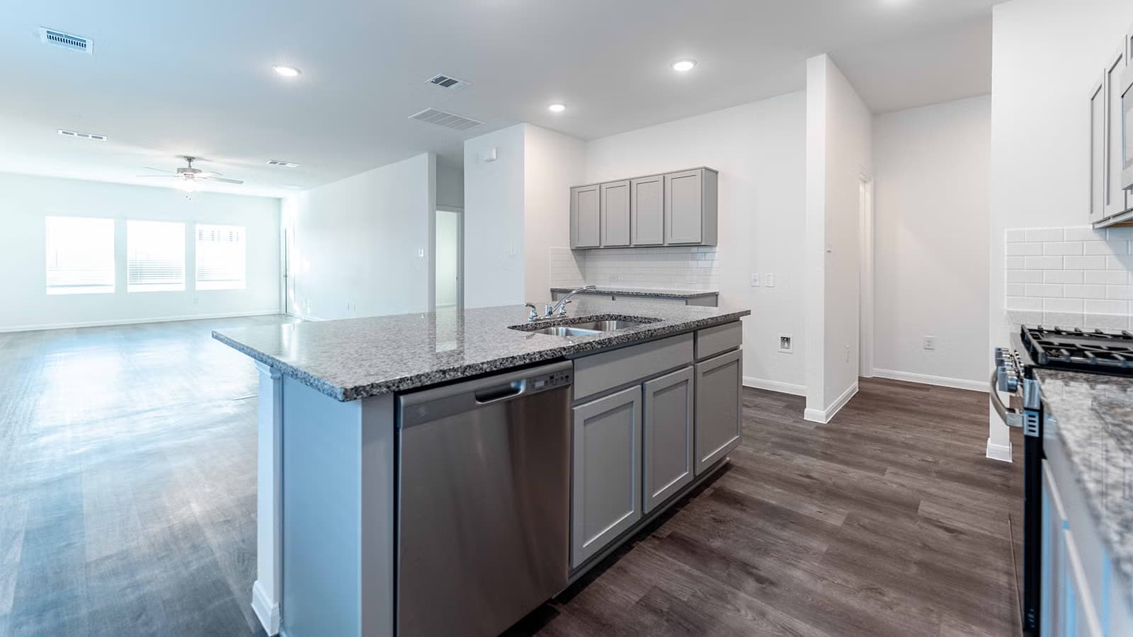 Hickory gallery image 8