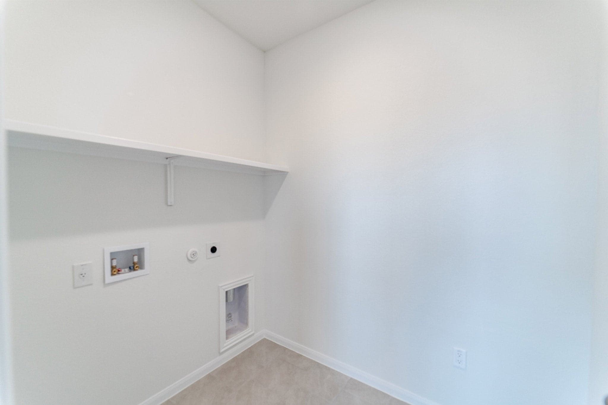 Sabine gallery 17